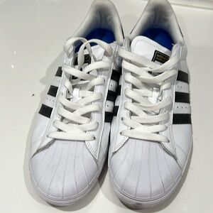 Adidas skateboarding 9.5